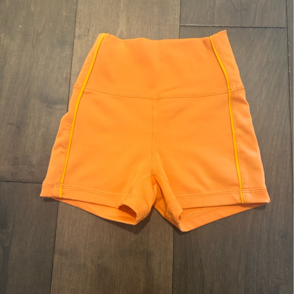 Jo+Jax model shorts